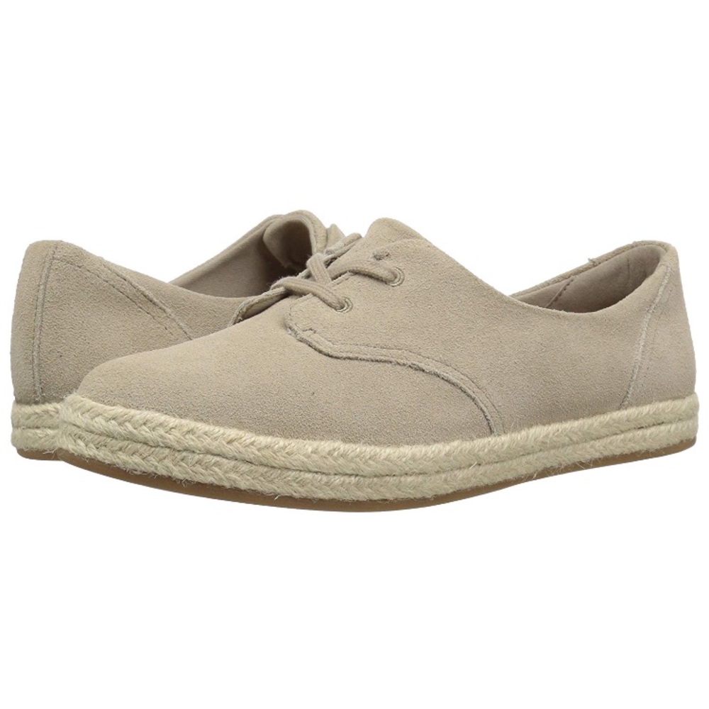 Clark’s Sneakers